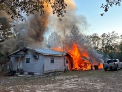 GOOD SAMARITAN’S 911 CALL SPARKS RAPID RESPONSE TO DARLINGTON HOUSE FIRE